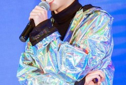 华晨宇新闻最新爆料视频,音乐之路背后的故事与感悟